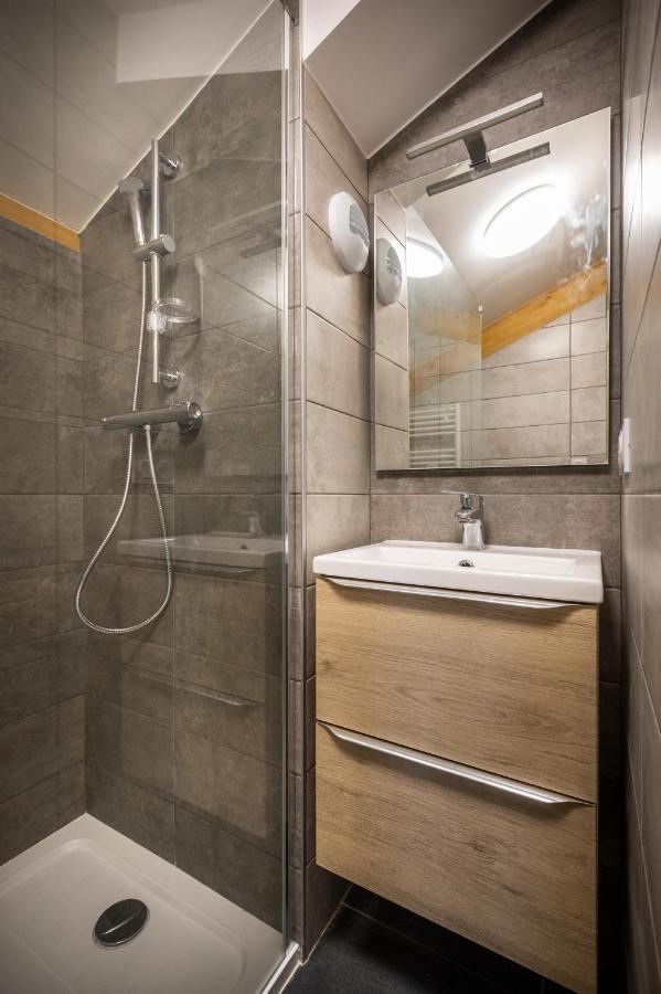 Terresens - L'Altarena Aparthotel Ле Сези Екстериор снимка
